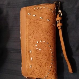 VERA BRADLEY GALLATIN WRISTLE TOASTED HAZLENT NWT